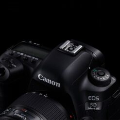 دوربین دیجیتال کانن مدل EOS 5D Mark IV