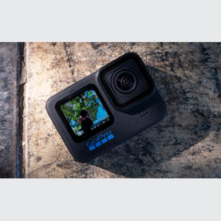 دوربین فیلم برداری ورزشی گوپرو مدل Hero 11 Black به همراه لوازم جانبی